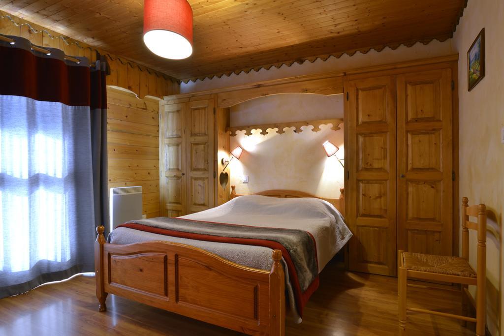 Hotel Le Ferraillon Abondance Bagian luar foto