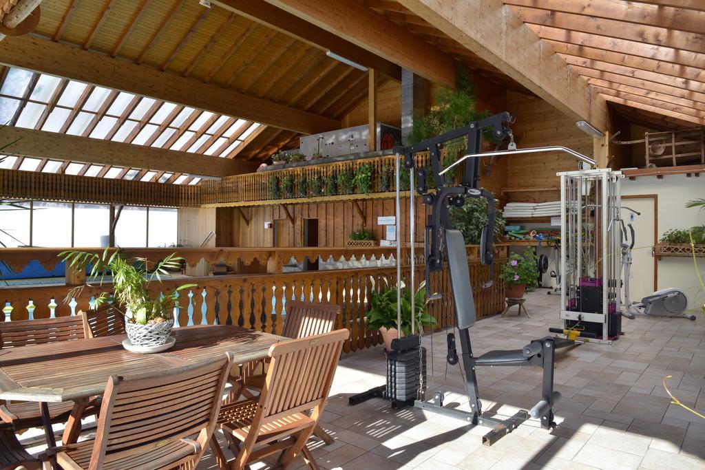 Hotel Le Ferraillon Abondance Bagian luar foto