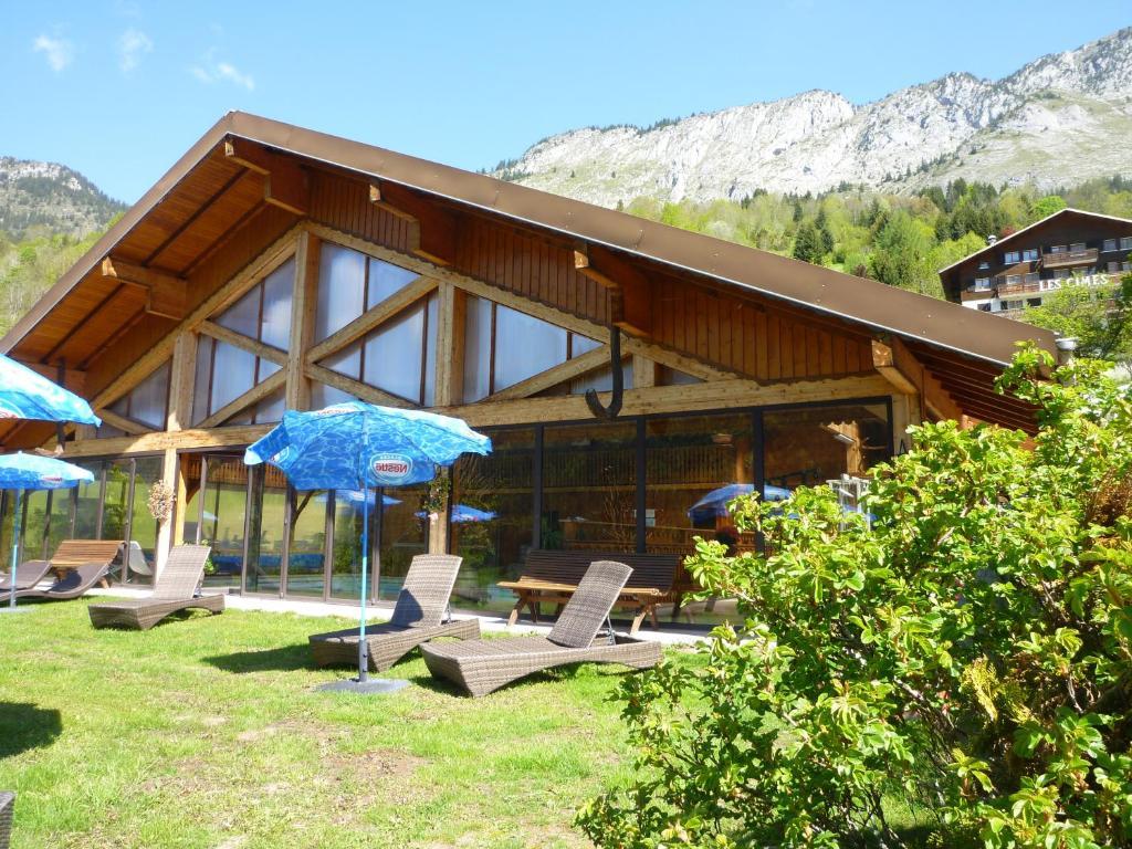 Hotel Le Ferraillon Abondance Bagian luar foto